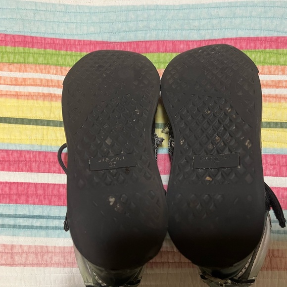 Giuzzepe Zanotti Silver and Black Leather Hightop Sneakers w/ 3D diamond pattern - Picture 6 of 7